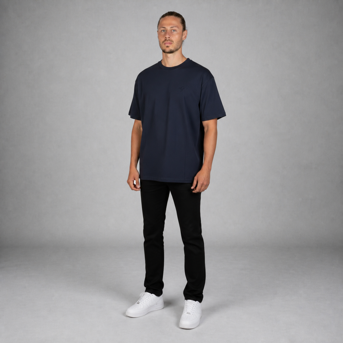 Playera Oversize Bordada Marino E0105
